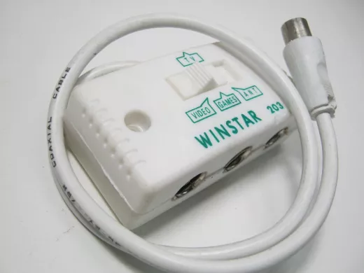 Сумматор телевизионный с переключателем WinStar 203