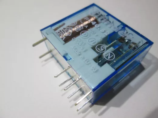 Реле с 2 перекидными контактами 8A 250V, обмотка =24V DC, арт. 8А40.52.9.024.0000