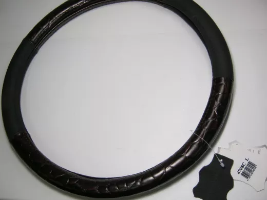 Оплетка на руль 40 см. L 4708C кожа черная+"бегемот"